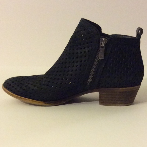 Lucky Brand Basel 3 Black Ankle Boots - Picture 2 of 6